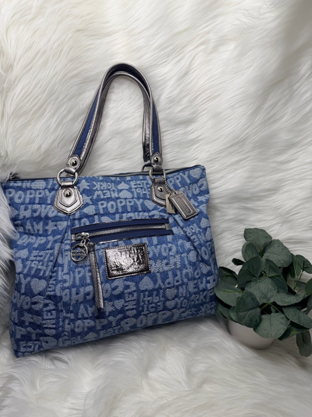 Coach Denim Poppy -EUC